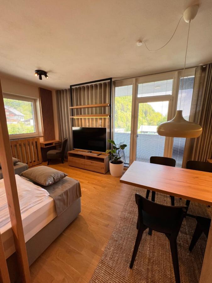 Hôtel Na Vasi Restavracija In Prenocisca à Škofja Loka Extérieur photo